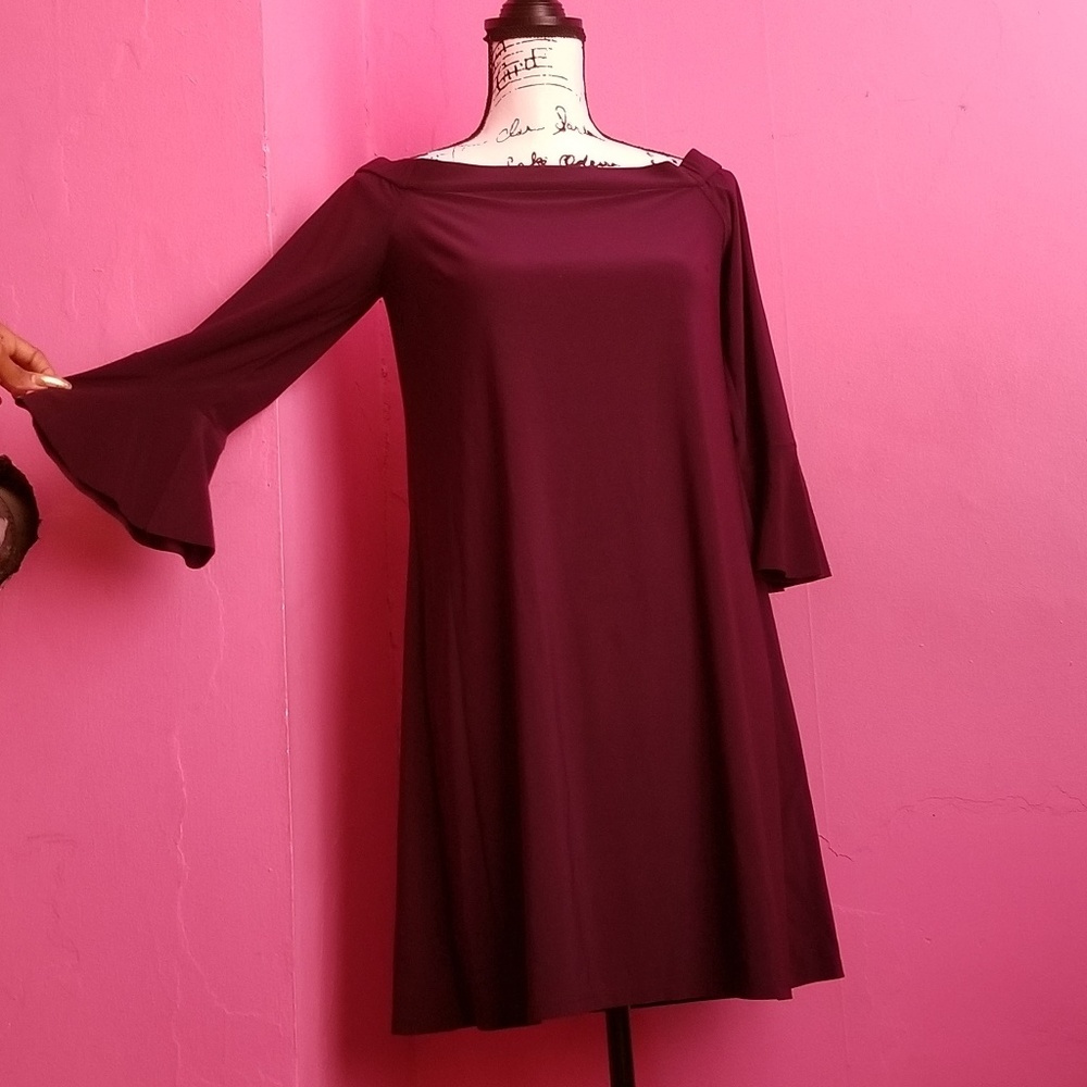 Dress - Picture 3 of 3